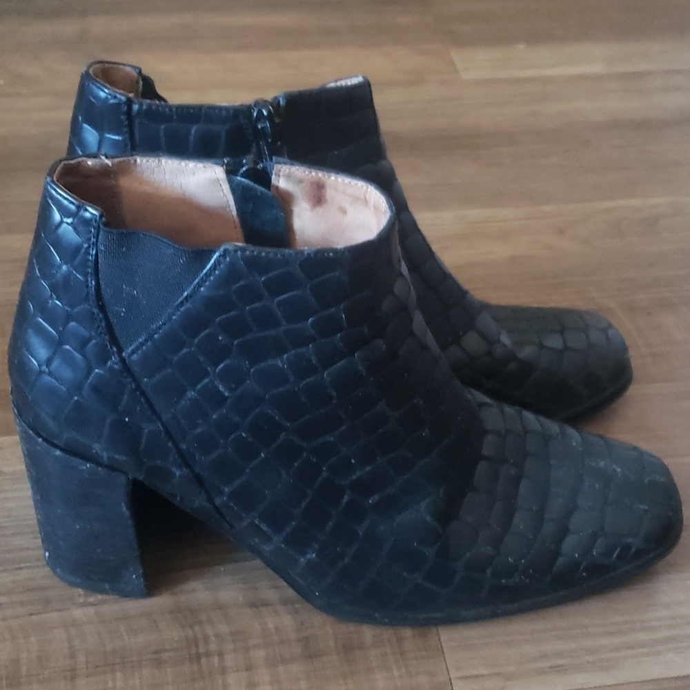 Jeffrey Campbell Black Embossed Leather Ankle Boots Women’s